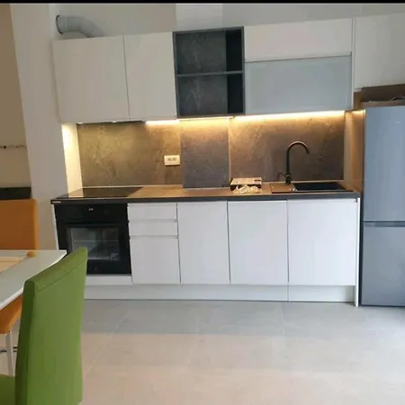 Apartment Apartman Lea *