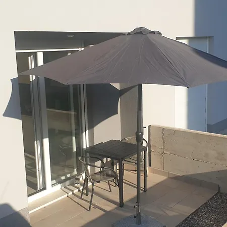 Apartman Lea Appartement *